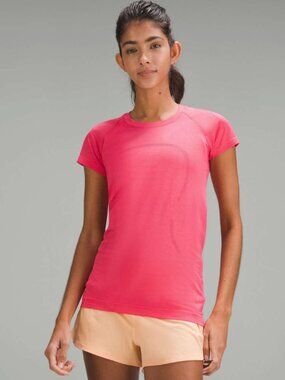 Lululemon Swiftly Tech Short-Sleeve Shirt 2.0 in Lip Gloss size 2
